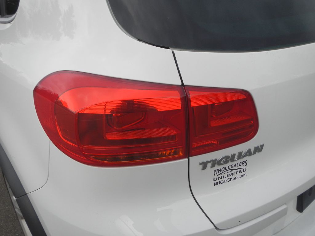 2016 Volkswagen Tiguan Image 32