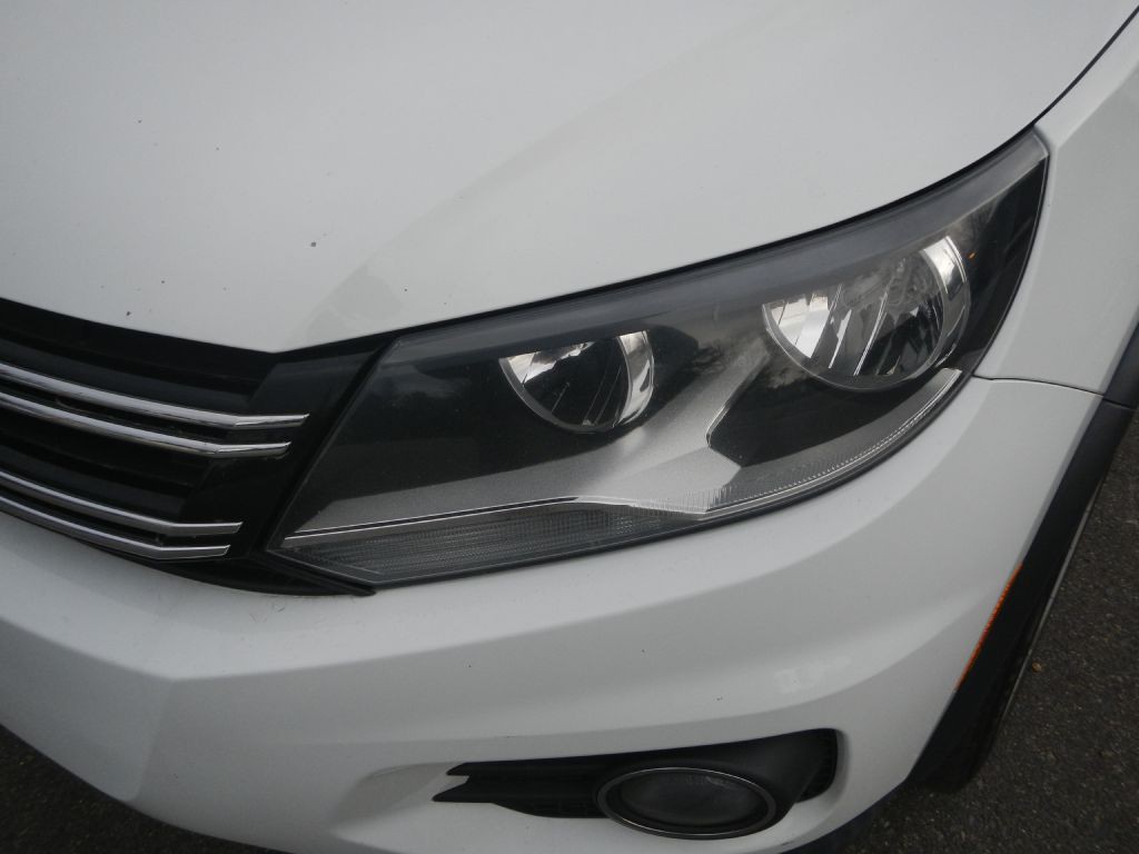 2016 Volkswagen Tiguan Image 35