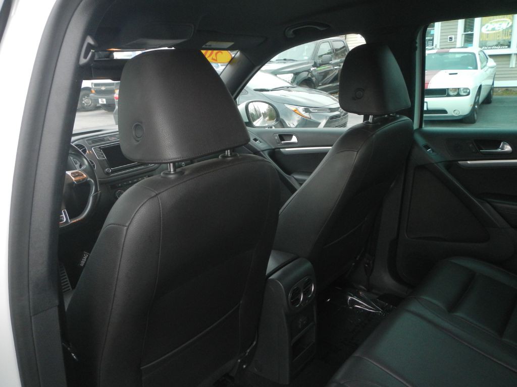 2016 Volkswagen Tiguan Image 44