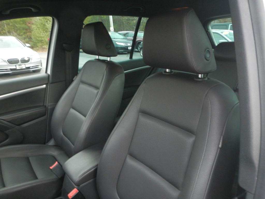 2016 Volkswagen Tiguan Image 50