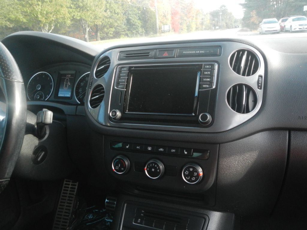 2016 Volkswagen Tiguan Image 21