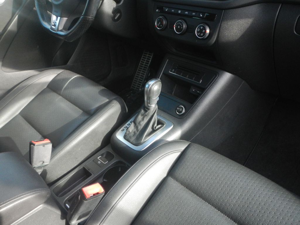 2016 Volkswagen Tiguan Image 24