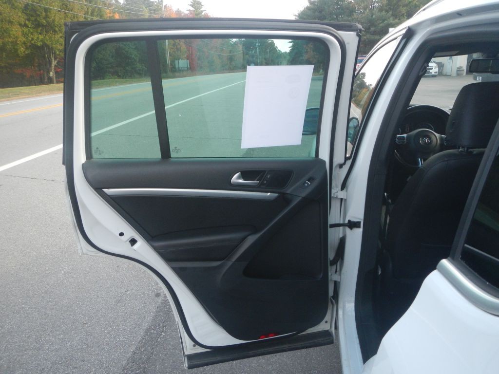 2016 Volkswagen Tiguan Image 41