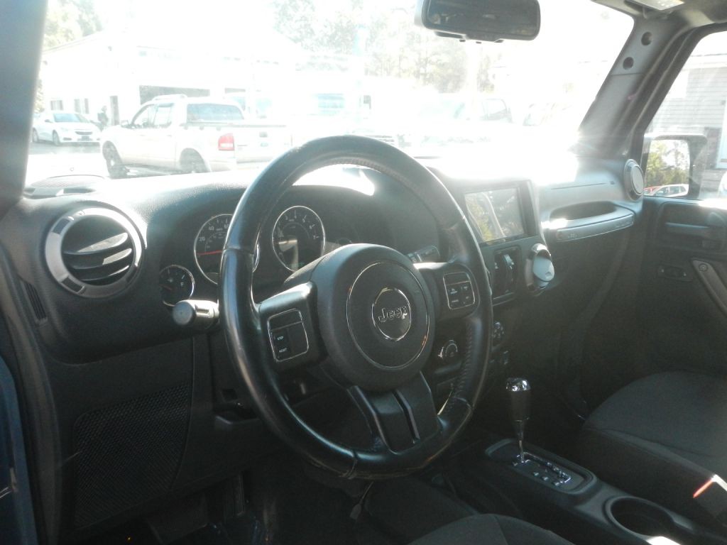 2015 Jeep Wrangler Unlimited Image 3