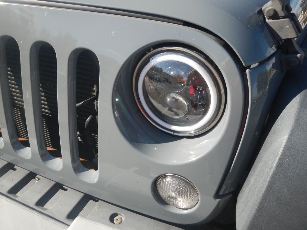2015 Jeep Wrangler Unlimited Image 12