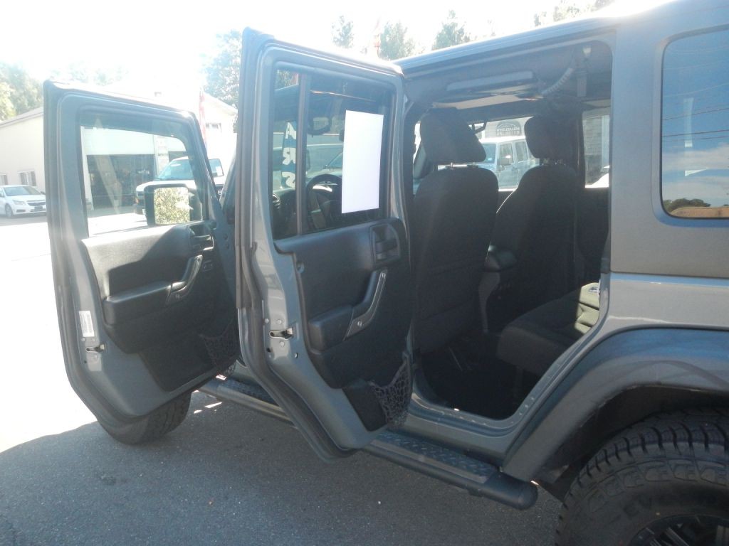 2015 Jeep Wrangler Unlimited Image 15