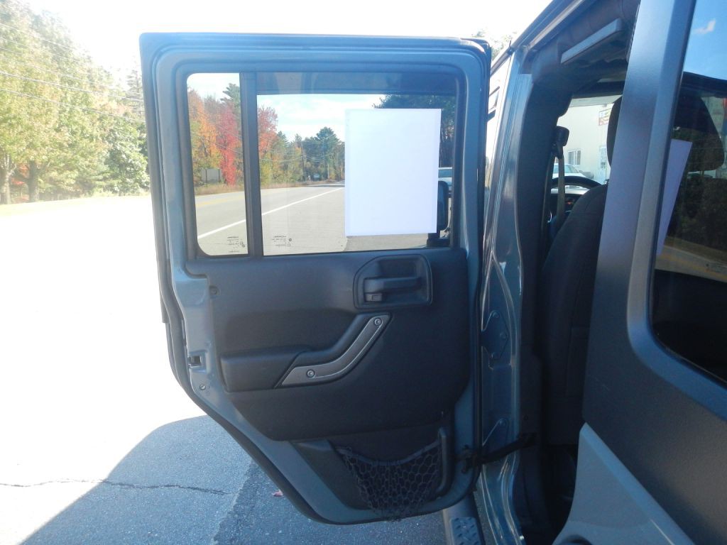 2015 Jeep Wrangler Unlimited Image 25