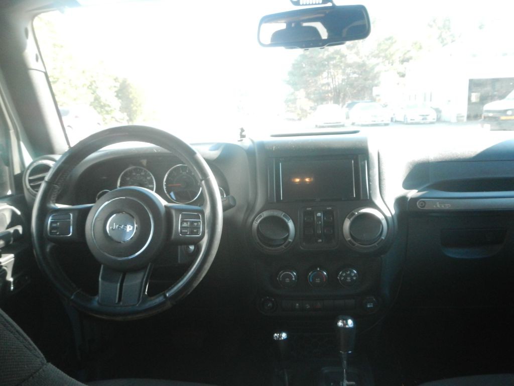 2015 Jeep Wrangler Unlimited Image 30