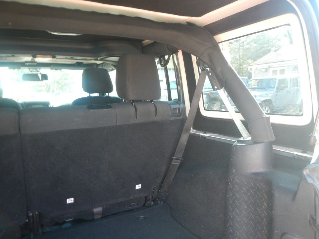 2015 Jeep Wrangler Unlimited Image 34
