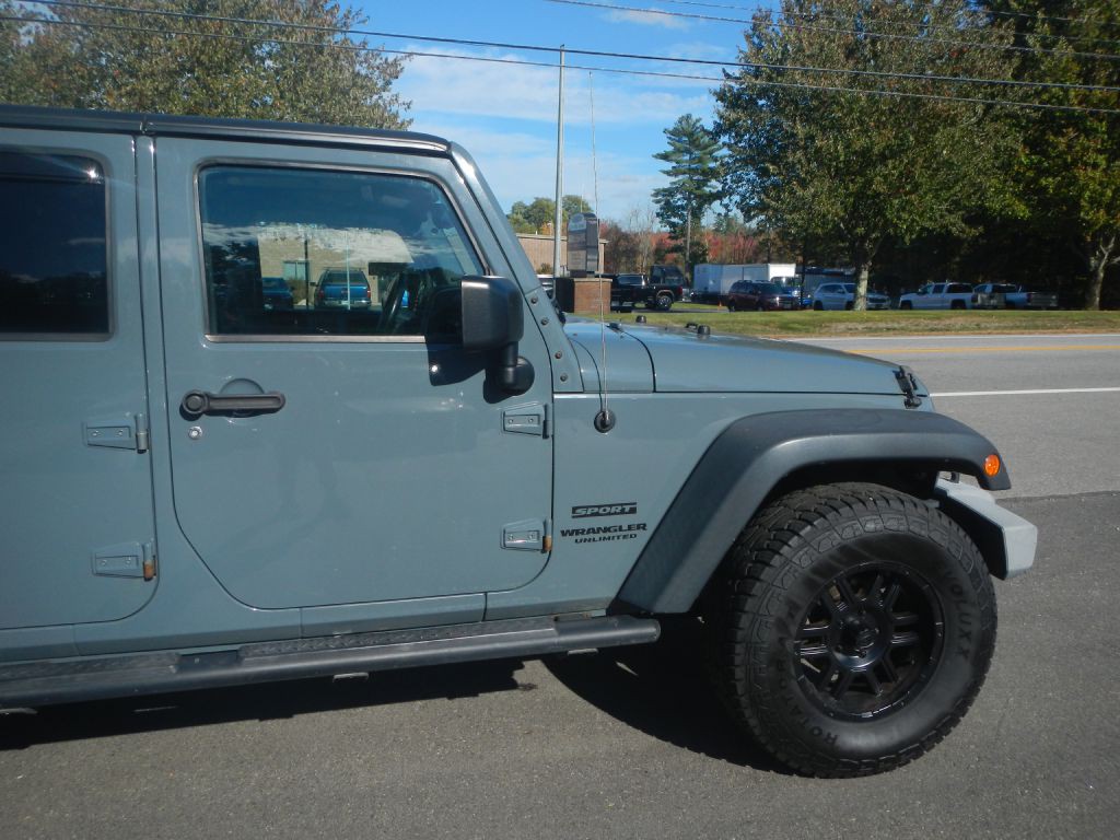 2015 Jeep Wrangler Unlimited Image 35