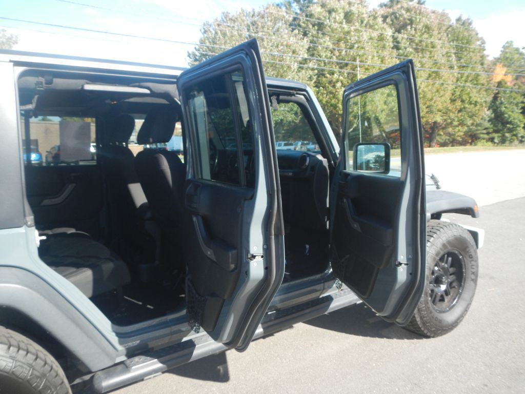 2015 Jeep Wrangler Unlimited Image 38