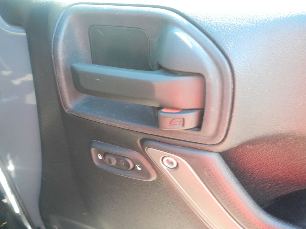 2015 Jeep Wrangler Unlimited Image 45