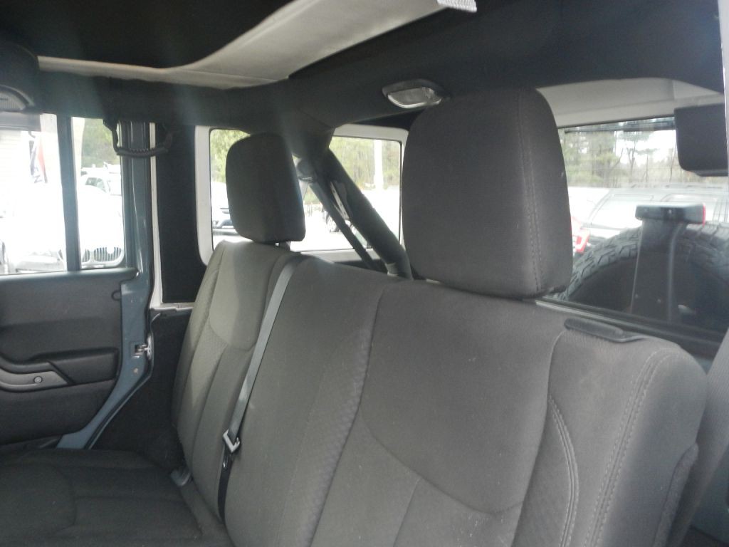 2015 Jeep Wrangler Unlimited Image 5