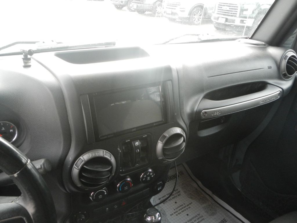 2015 Jeep Wrangler Unlimited Image 25