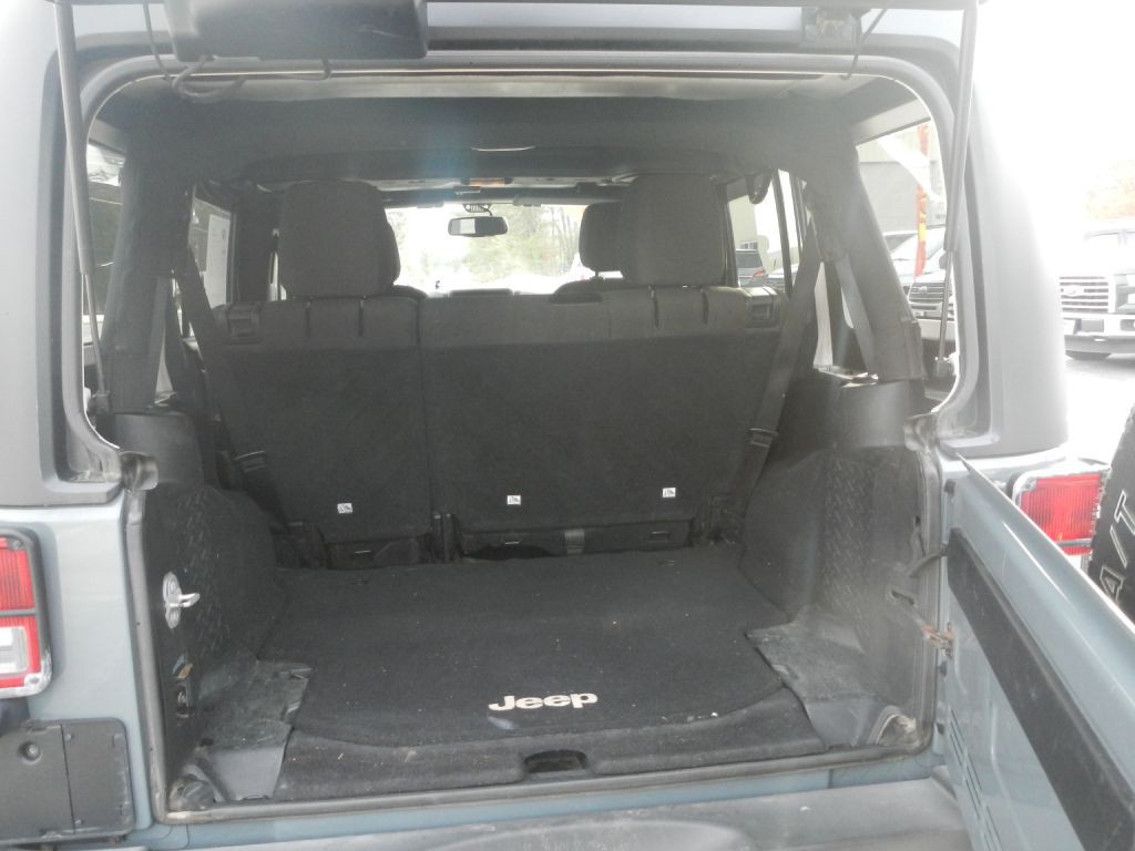 2015 Jeep Wrangler Unlimited Image 38