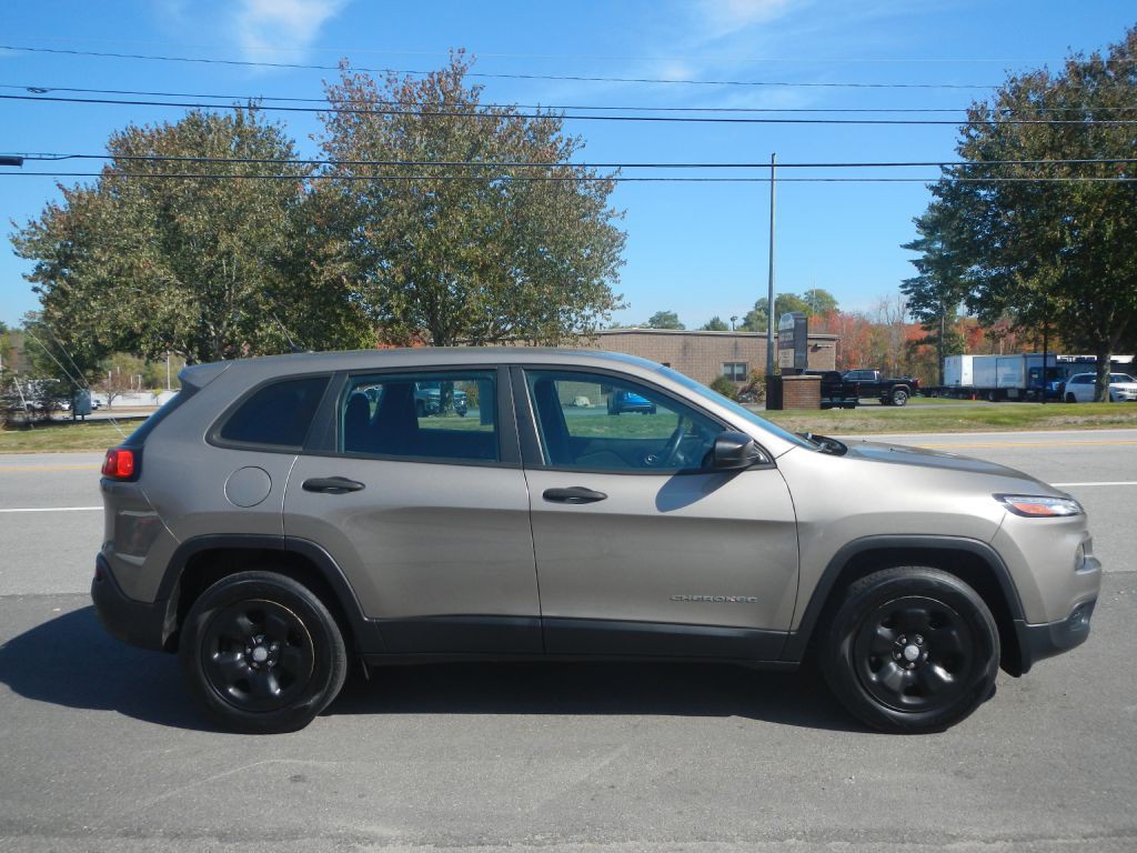 2017 Jeep Cherokee Image 14