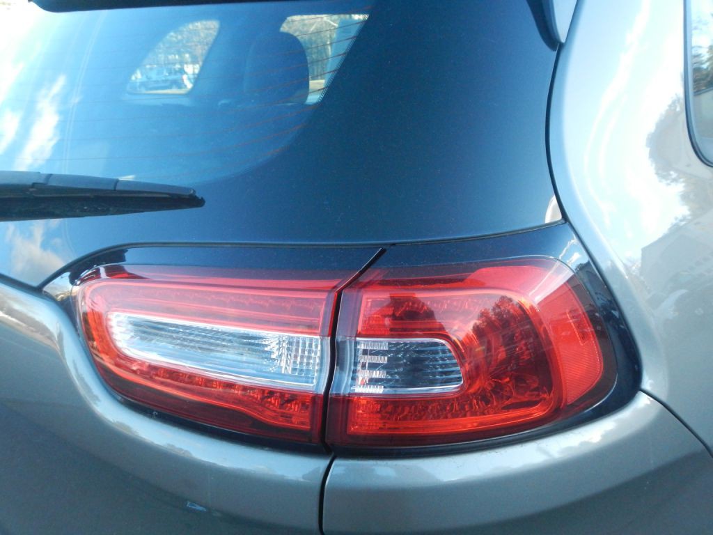 2017 Jeep Cherokee Image 27