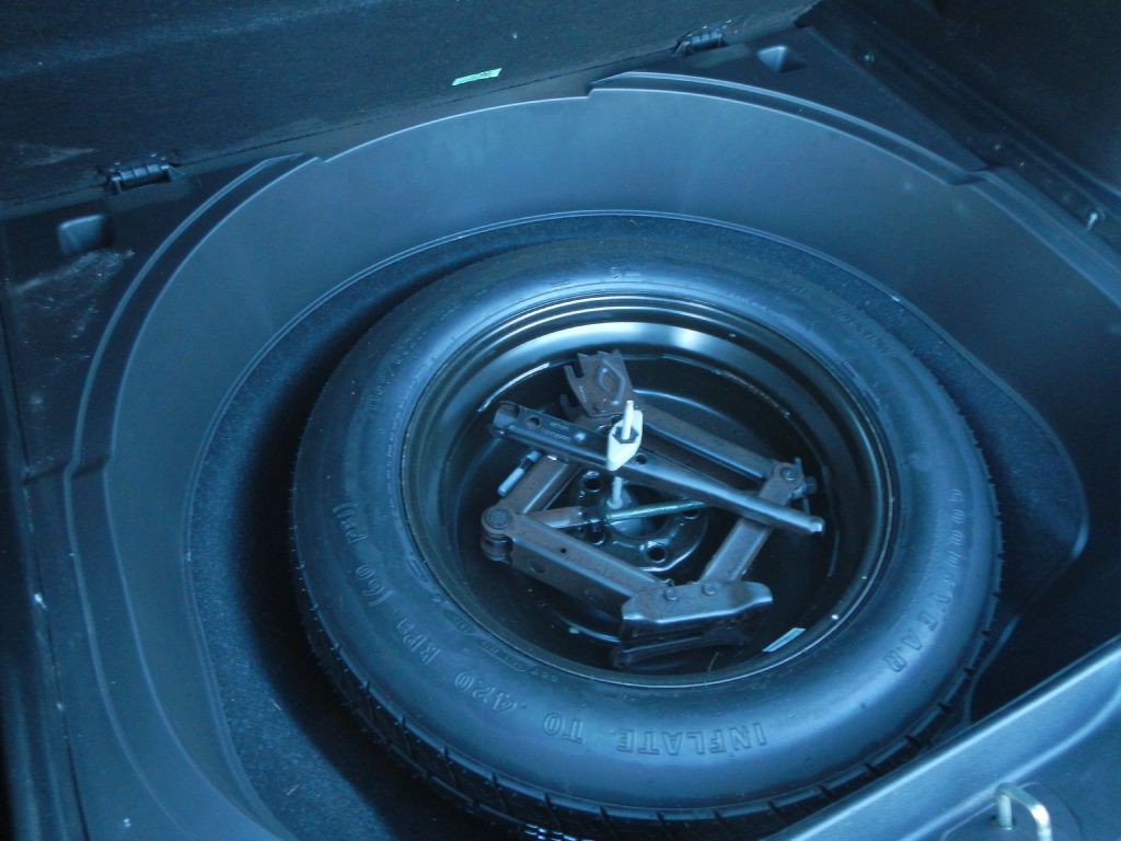 2017 Jeep Cherokee Image 33