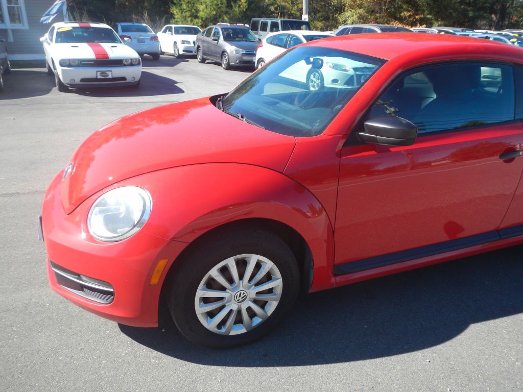 2012 Volkswagen Beetle Image 34