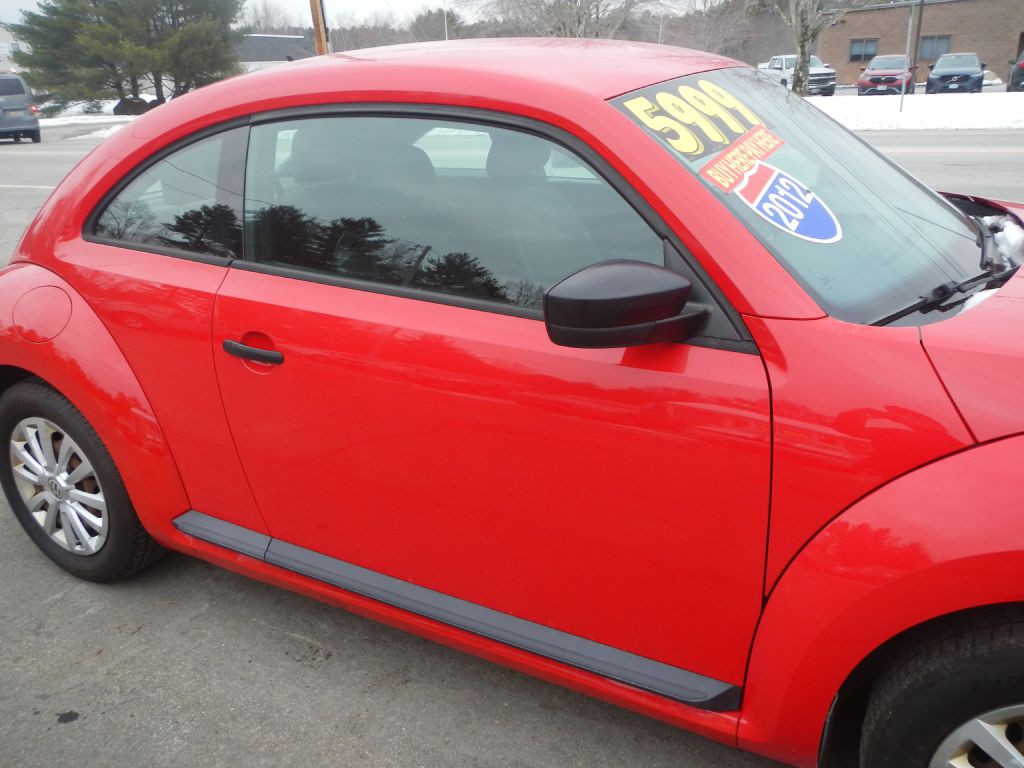2012 Volkswagen Beetle Image 14