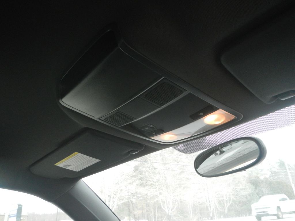 2012 Volkswagen Beetle Image 22