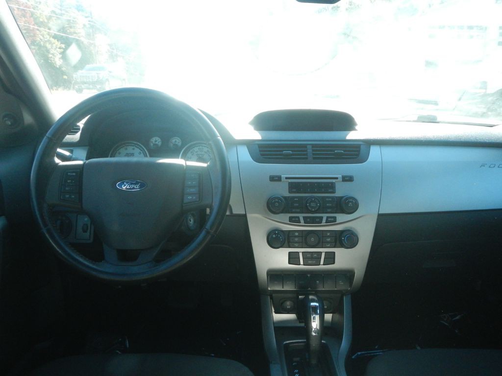 2009 Ford Focus Image 19