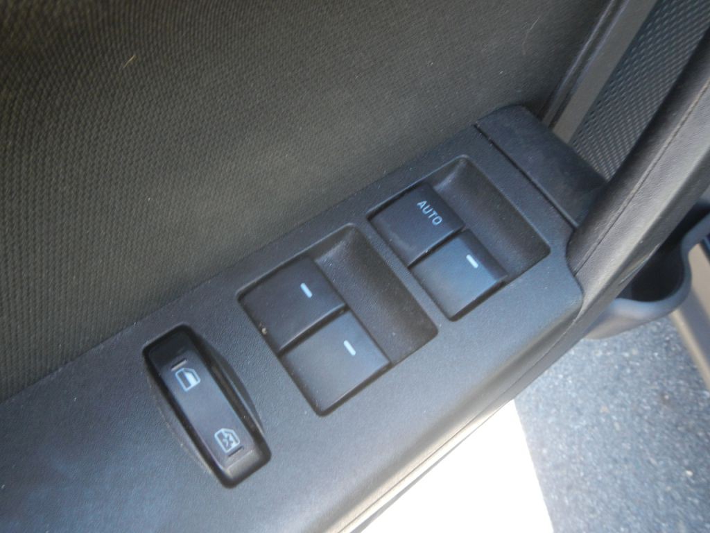 2009 Ford Focus Image 22