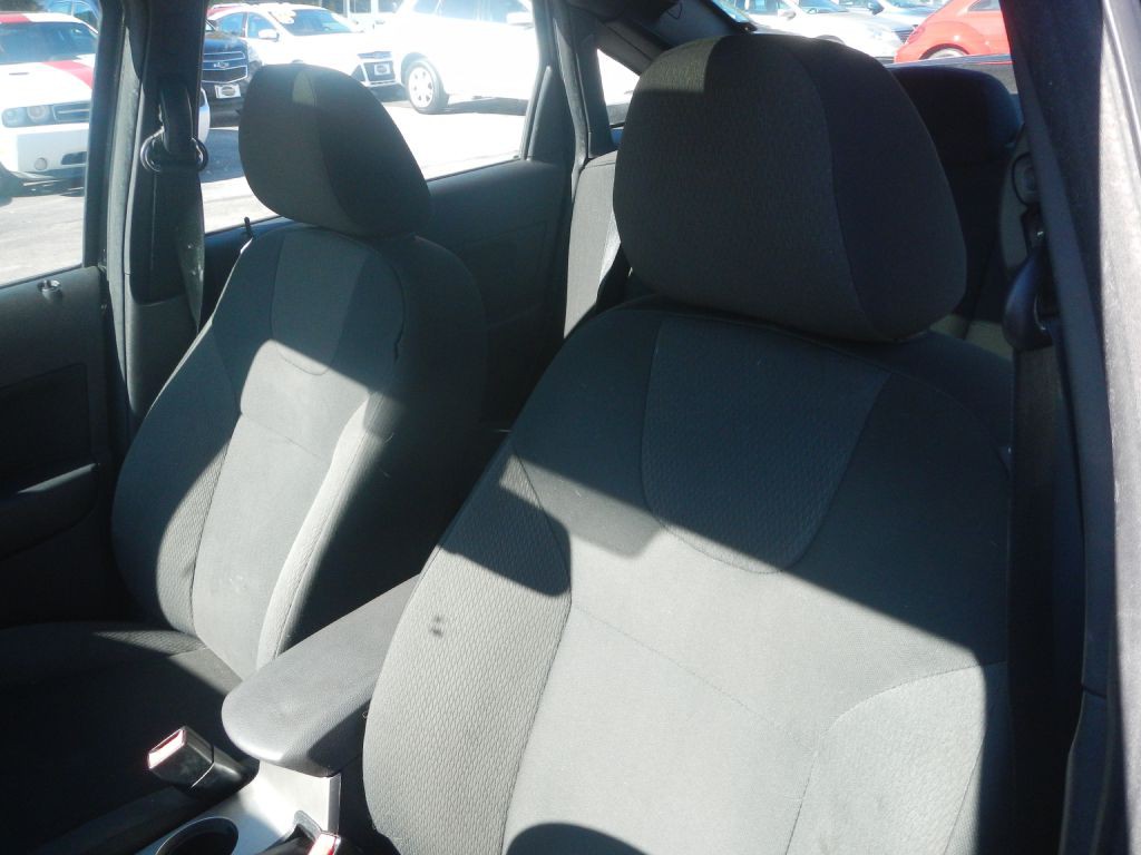 2009 Ford Focus Image 24