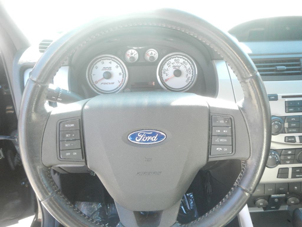 2009 Ford Focus Image 28