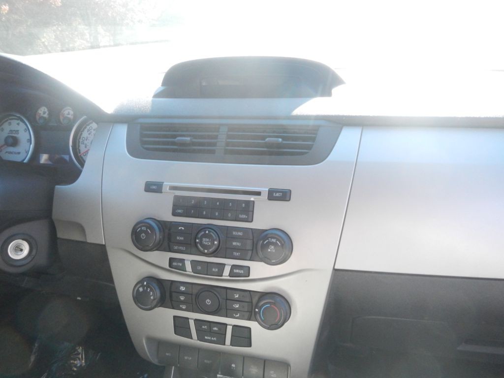 2009 Ford Focus Image 46