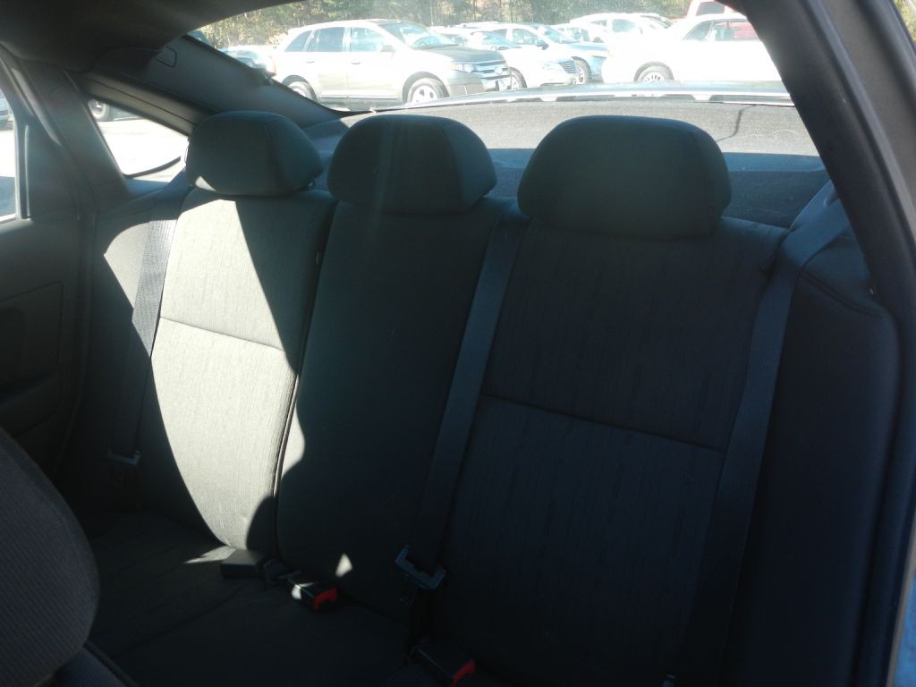 2010 Ford Focus Image 5