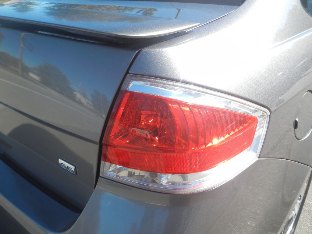 2010 Ford Focus Image 28