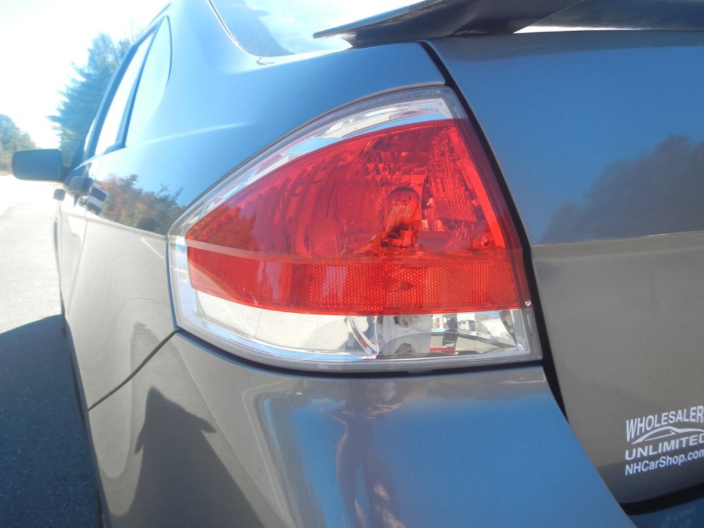 2010 Ford Focus Image 33