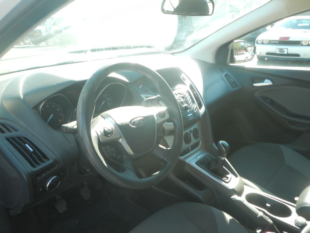 2013 Ford Focus Image 3
