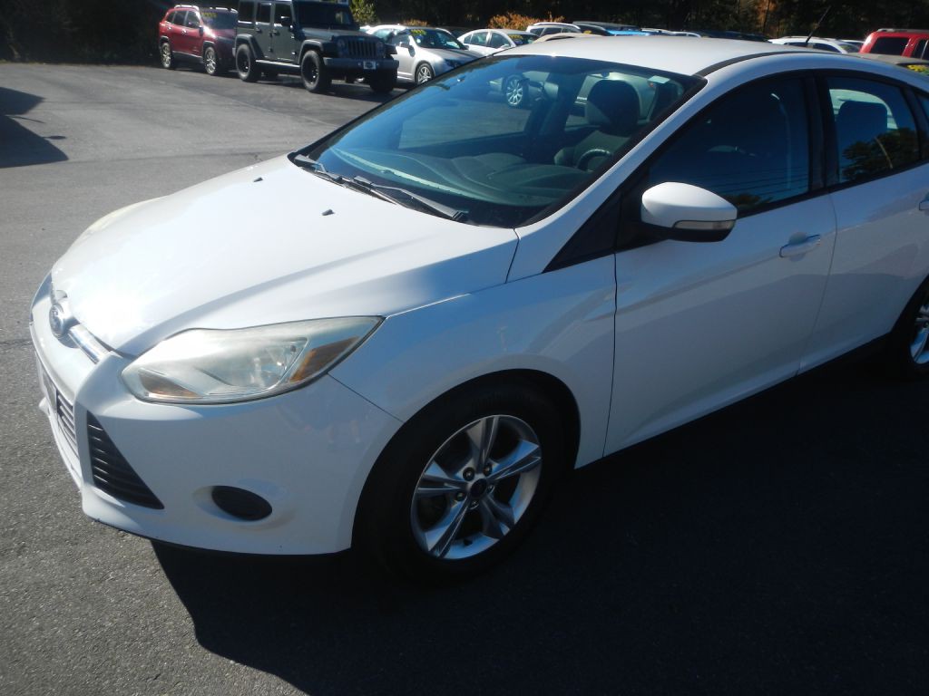 2013 Ford Focus Image 35