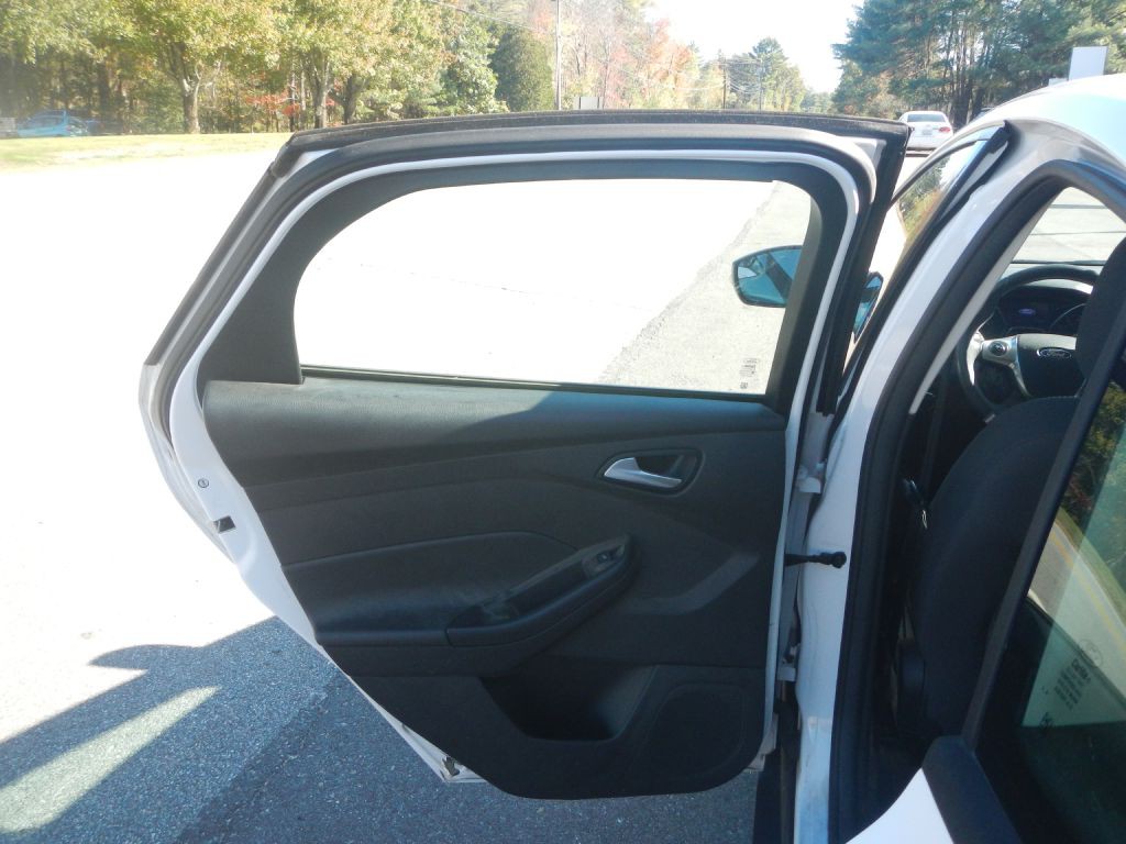 2013 Ford Focus Image 39