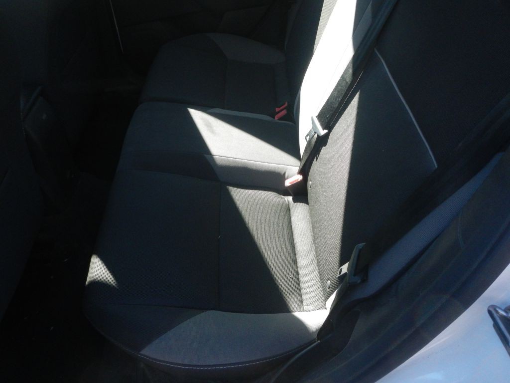 2013 Ford Focus Image 40