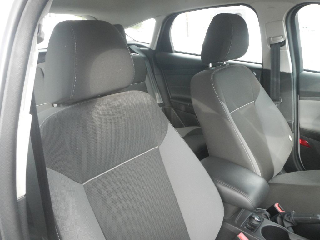 2013 Ford Focus Image 4