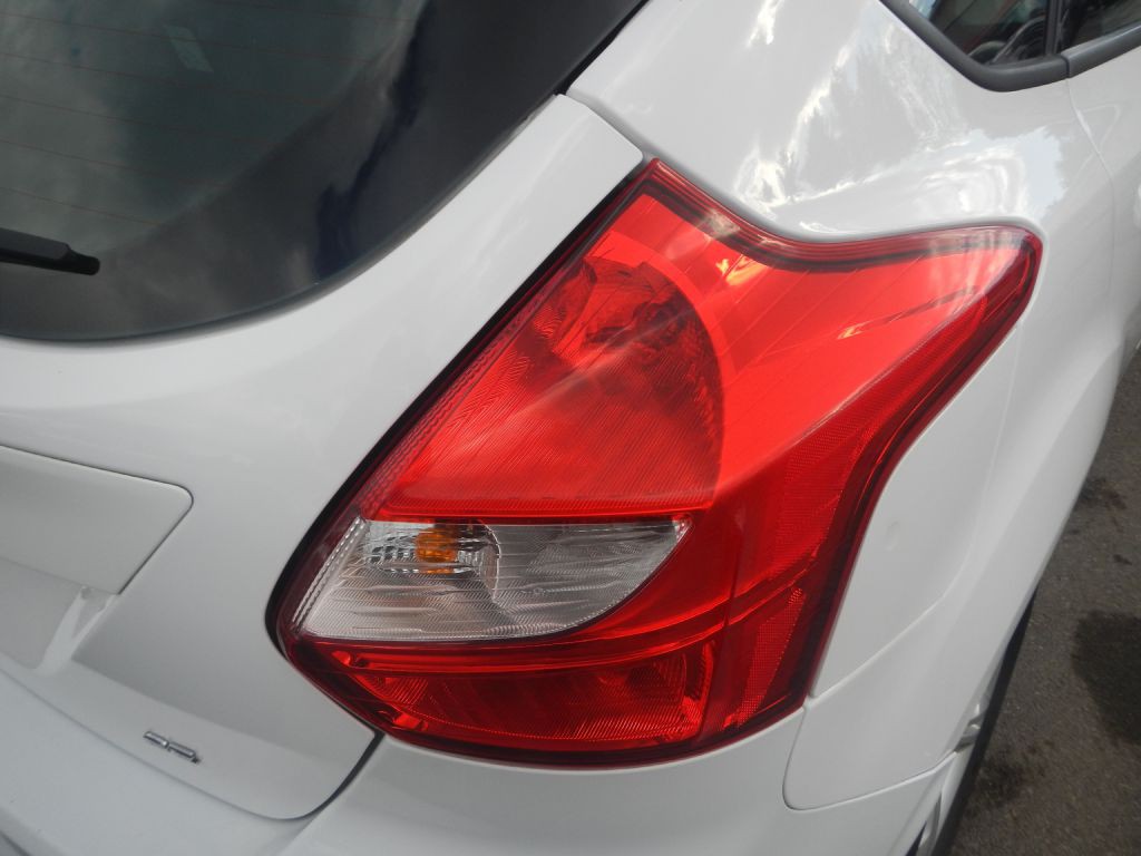 2013 Ford Focus Image 36