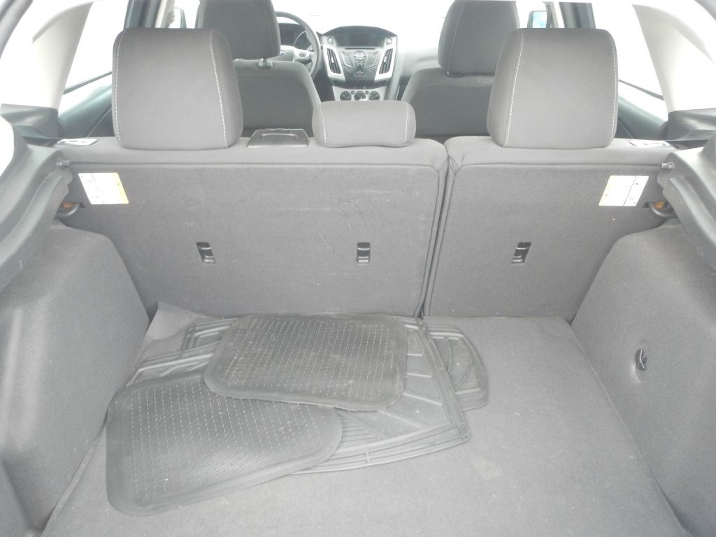 2013 Ford Focus Image 38