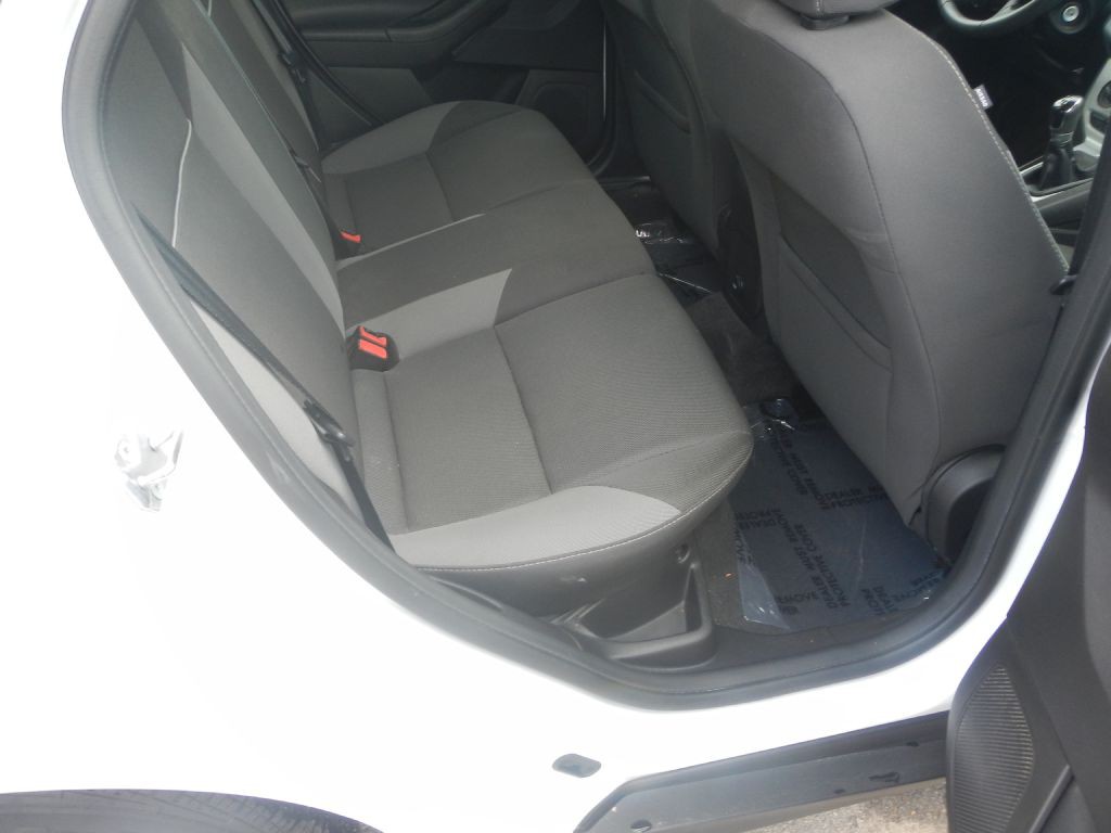 2013 Ford Focus Image 53