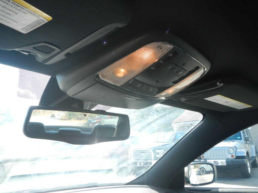 2012 Chrysler 300 Image 52