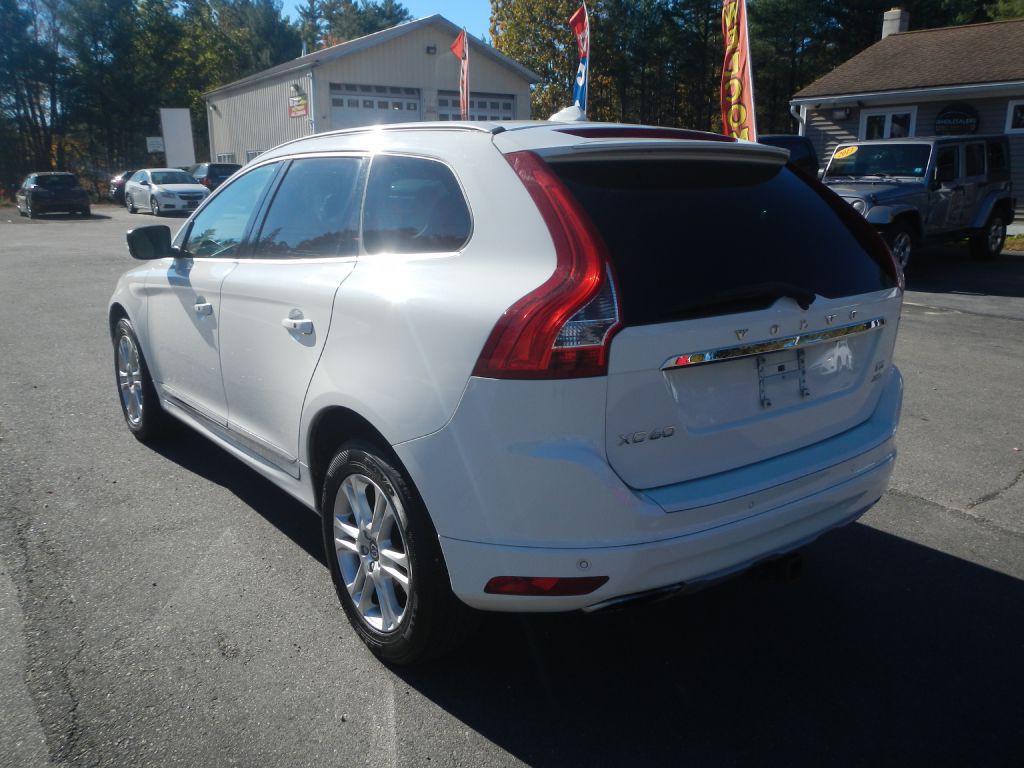 2016 Volvo XC60 Image 6