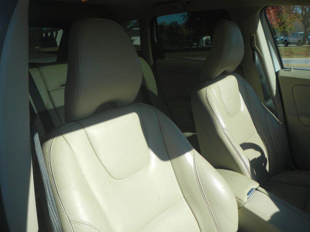 2016 Volvo XC60 Image 20