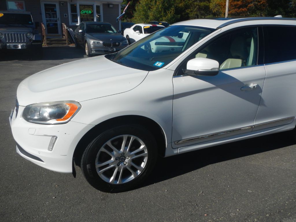 2016 Volvo XC60 Image 39