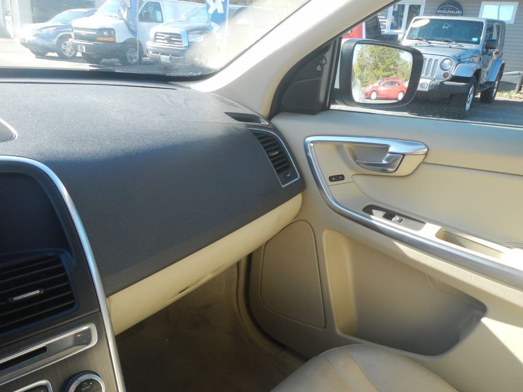 2016 Volvo XC60 Image 54