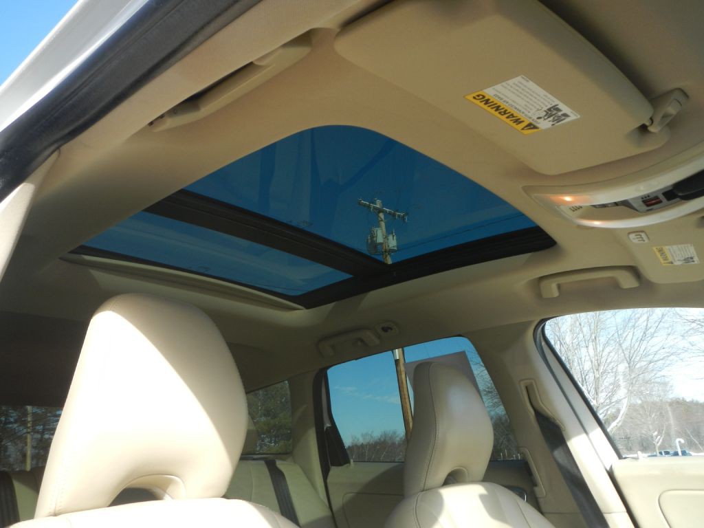 2016 Volvo XC60 Image 26