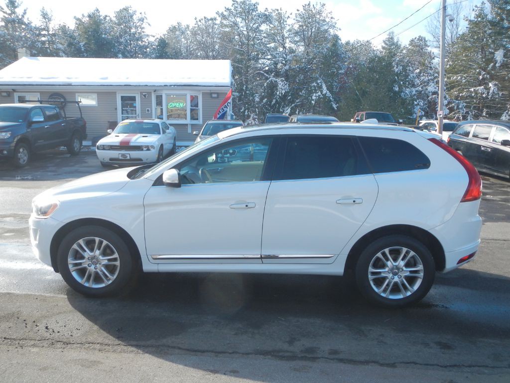 2016 Volvo XC60 Image 43