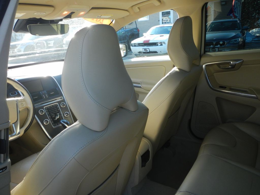 2016 Volvo XC60 Image 49