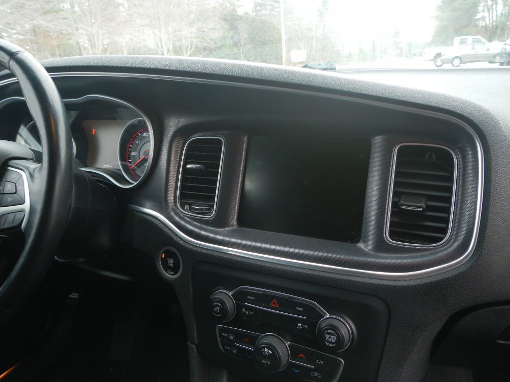 2015 Dodge Charger Image 23